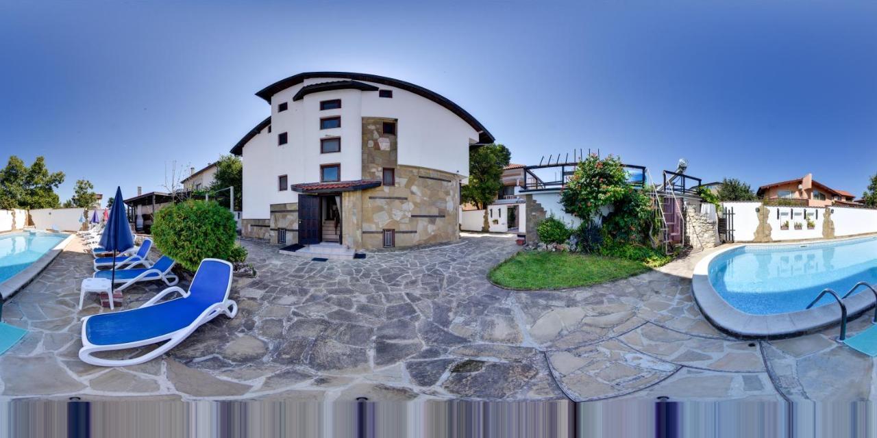 Guest House Yanita Varna Exteriér fotografie