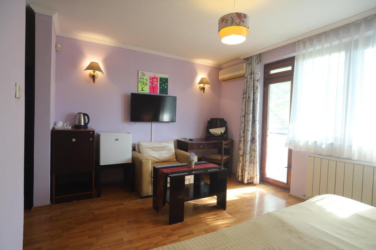 Guest House Yanita Varna Exteriér fotografie