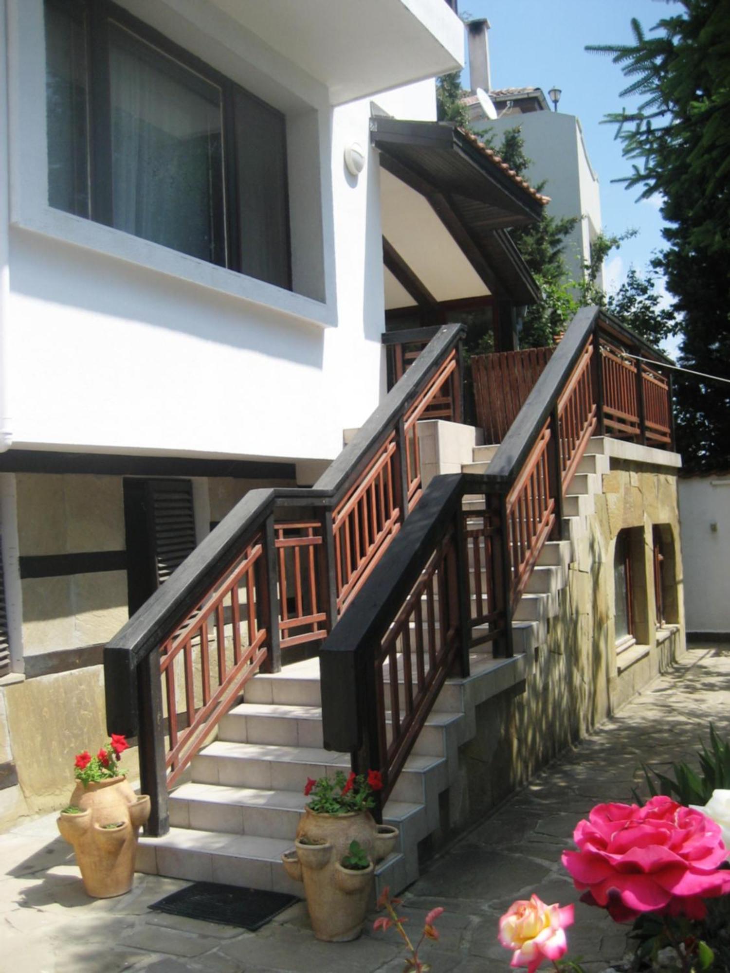 Guest House Yanita Varna Exteriér fotografie